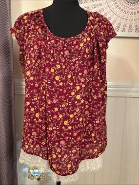 Lauren Conrad Lace-Hem Floral Short Sleeve Blouse